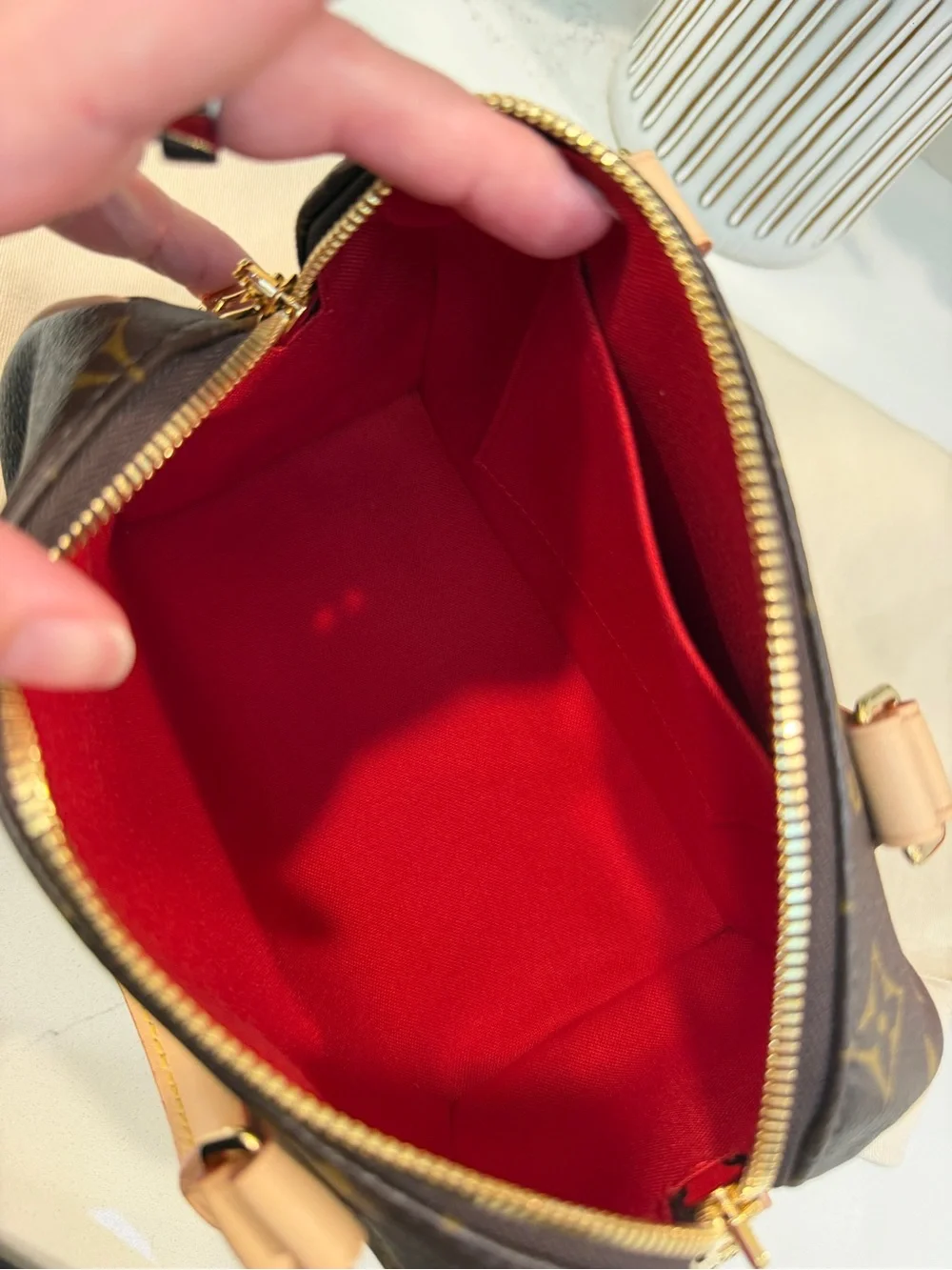 New! Louis Vuitton Speedy 20 Monogram Canvas with LV Adjustable Vachetta Strap